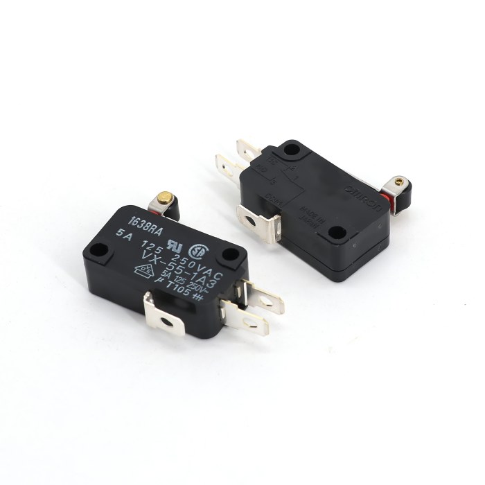 OMRON 欧姆龙 小型微动开关 VX-014-1A3
