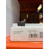 OMRON 欧姆龙 密封型 小型微动开关 D2SW-3L2H