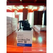 OMRON 欧姆龙 接近传感器 E2CY-SD11 2M