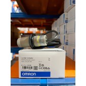 OMRON 欧姆龙 圆柱型传感器 E2K-X15MF2 2M