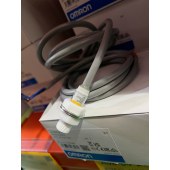 OMRON 欧姆龙 耐腐型 接近传感器 E2FQ-X2F1 2M