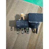 OMRON 欧姆龙 按钮开关 A16L-JYM-24D-1