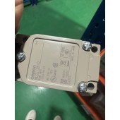 欧姆龙 WLCL-2N-Q WITH PARTS