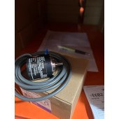 OMRON 欧姆龙 旋转编码器 E6B2-CWZ5B 360P/R 2M