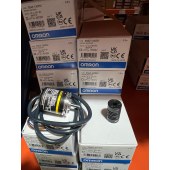 OMRON 欧姆龙 旋转编码器 E6A2-CWZ5C 360P/R 0.5M