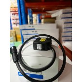 OMRON 欧姆龙 智能传感器内置放大器型激光传感器 ZX1-LD100A86 0.5M