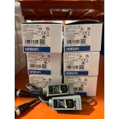 OMRON 欧姆龙 光电传感器 (金属外壳) E3S-CT11-M1J 0.3M BY OMS