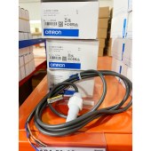OMRON 欧姆龙 耐腐型 接近传感器 E2KQ-X10ME1 2M