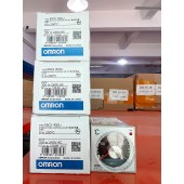 OMRON 欧姆龙 电子温控器 E5C2-R20J AC100-240 0-200
