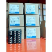 OMRON 欧姆龙 数字温控器 E5CC-RX2ASM-802