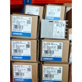 OMRON 欧姆龙 温控器 E5CSL-QTC AC100-240