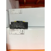 OMRON 欧姆龙 共用插座 11PFA