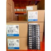 OMRON 欧姆龙 数字温控器 E5EC-PR2ADM-804