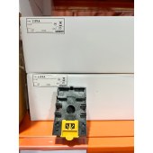 OMRON 欧姆龙 共用插座 11PFA