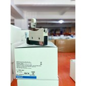 OMRON 欧姆龙 封闭式开关 D4MC-3030