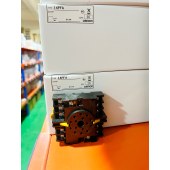 OMRON 欧姆龙 共用插座 14PFA