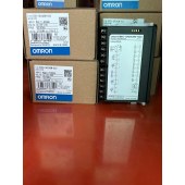OMRON 欧姆龙 数字温控器 E5EC-QR2ASM-820