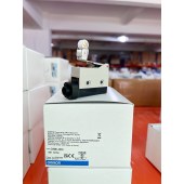 OMRON 欧姆龙 封闭式开关 D4MC-3030