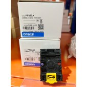 OMRON 欧姆龙 共用插座 PF085A