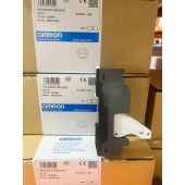OMRON 欧姆龙 共用插座 P2RF-05-PU