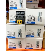 OMRON 欧姆龙 共用插座 P2CF-11