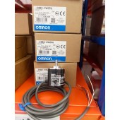OMRON 欧姆龙 旋转编码器 E6B2-CWZ5G 1024P/R 2M OMS