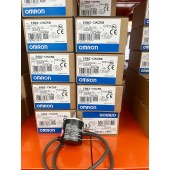 OMRON 欧姆龙 旋转编码器 E6B2-CWZ5B 1000P/R 0.5M BY OMS