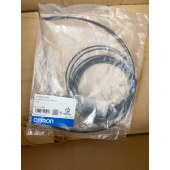 OMRON 欧姆龙 光纤传感器 E32-CC200 2M