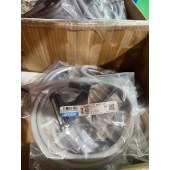 OMRON 欧姆龙 连接接插件端子块转换单元的专用电缆 XW2Z-100B