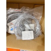 OMRON 欧姆龙 封闭式开关 
D4C-1233