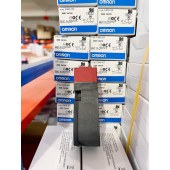 OMRON 欧姆龙 安全门开关 D4NS-1DF