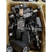 OMRON 欧姆龙 安全限位开关 D4NA-4122