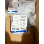 OMRON 欧姆龙 内置小型放大器型光电传感器 E3Z-T81 2M