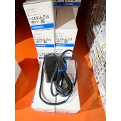OMRON 欧姆龙 放大器分离型接近传感器（高精度数字型） E2C-EDA11 2M