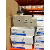 OMRON 欧姆龙 封闭式开关 ZE-N22-2 WITH PARTS