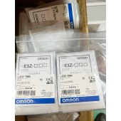 OMRON 欧姆龙 内置小型放大器型光电传感器 E3Z-T66A
