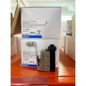 OMRON 欧姆龙 封闭式开关 ZC-W3155