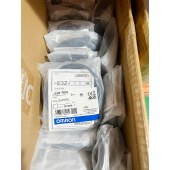 OMRON 欧姆龙 内置小型放大器型光电传感器 E3Z-T61K 2M