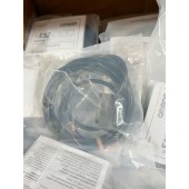 OMRON 欧姆龙 放大器内置型光电开关 (细小光束型) E3Z-L61 2M