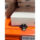 OMRON 欧姆龙 微型光电传感器 EE-SX671
