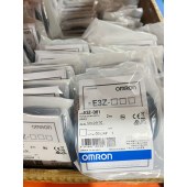 OMRON 欧姆龙 内置小型放大器型光电传感器 E3Z-D61 2M