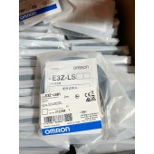 OMRON 欧姆龙 距离设定型光电开关 E3Z-LS61 2M