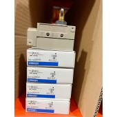 OMRON 欧姆龙 封闭式开关 ZE-Q21-2 WITH PARTS
