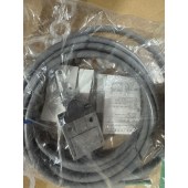 OMRON 欧姆龙 封闭式开关 
D4C-1420