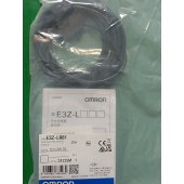 OMRON 欧姆龙 放大器内置型激光光电传感器 E3Z-LR81 2M