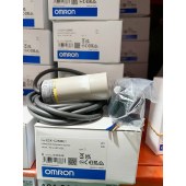 OMRON 欧姆龙 长距离型接近传感器 E2K-C25ME1 2M