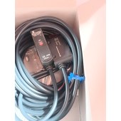 OMRON 欧姆龙 放大器内藏光电开关(中型)E3S-AT11 2M