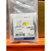 OMRON 欧姆龙 放大器内置型激光光电传感器 E3Z-LL61 2M