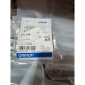 OMRON 欧姆龙 放大器内置型激光光电传感器 E3Z-LT86