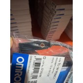 OMRON 欧姆龙 接近传感器 TL-W1R5MC1 2M